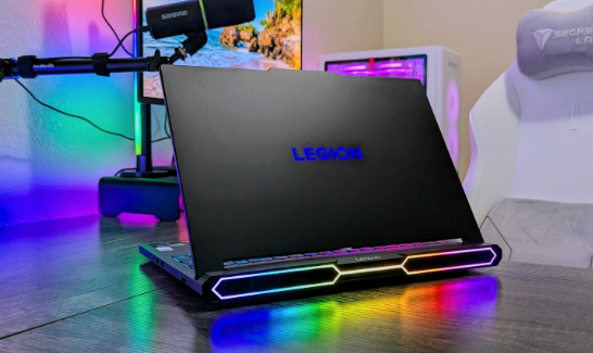 Lenovo Legion Pro 7i – Ultimate AI Powered Gaming & Creator Laptop