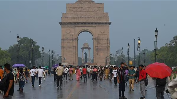 Delhi’s First-Ever Artificial Rain: A New Step Toward Pollution Control