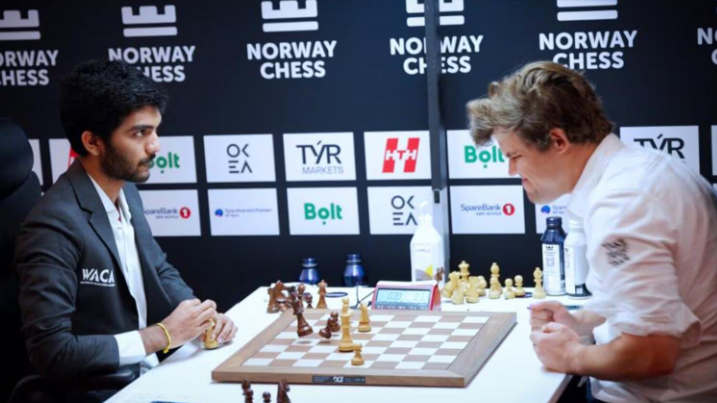 Magnus Carlsen under pressure during his rapid game against D Gukesh